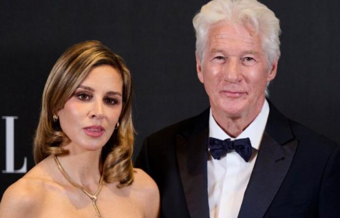 Richard Gere erscheint mit Alejandra Silva, seiner neuen Partnerin, die 34 Jahre jünger ist als er