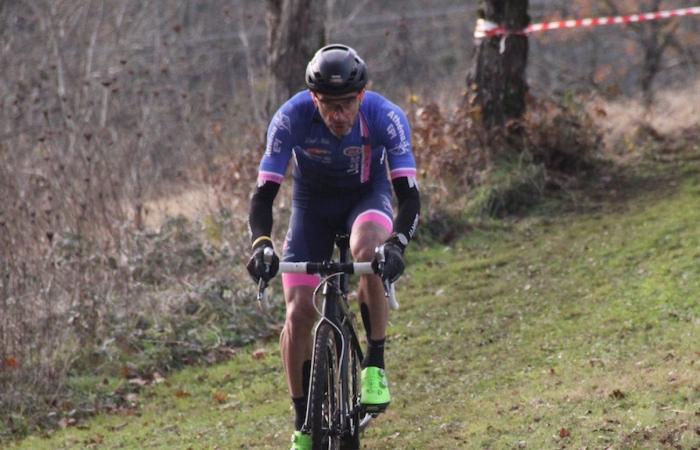 Cyclocross: William Millat vor seinem Bruder Adrien auf den Höhen von Le Creusot