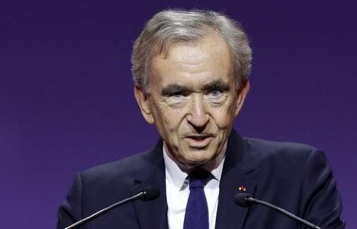 Der Milliardär Bernard Arnault wurde zum Mitglied der Akademie der Moral- und Politikwissenschaften gewählt