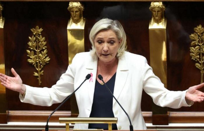 Marine Le Pen hat ihre rote Linie innerhalb von 24 Stunden verschoben