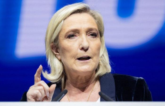 Haushalt 2025: Entscheidung von Marine Le Pen bezüglich eines Misstrauensantrags wird getroffen: Nachrichten