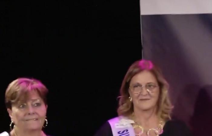 Martine Carrère, zur Super Mamie Solidarité 2024 gewählt, trägt die Farben der Haute-Garonne