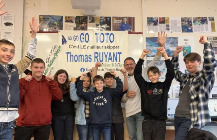 Vendée Globe 2024. Ein Lehrer nimmt seine Schüler mit an Bord der Around the World Sailing Tour mit Thomas Rettant