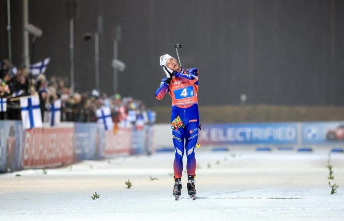 Biathlon | Kontiolahti: Woher kommt die „Night Night“-Feier, die Emilien Jacquelin an der Ziellinie der Staffel veranstaltet? | Nordic Mag | Nr. 1 Biathlon