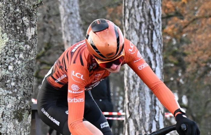 Cyclocross: William Millat vor seinem Bruder Adrien auf den Höhen von Le Creusot