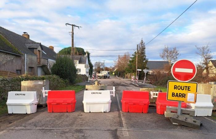 Autofahrer drängten sich durch, eine im Bau befindliche Straße war komplett gesperrt