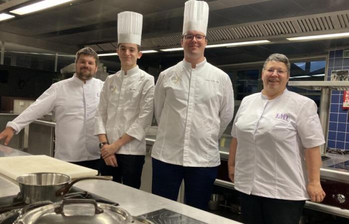 Gewinner des Wettbewerbs für zwei Schüler der Hotelhochschule Blois mit dem Titel „Beste Auszubildende Frankreichs“.