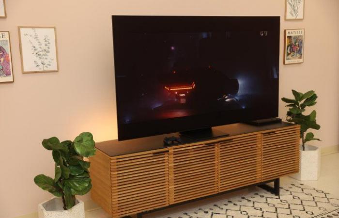 12 High-End- und Luxus-Cyber-Monday-Angebote: OLED-Fernseher, Espressomaschinen und die Maschine für „gutes Eis“.