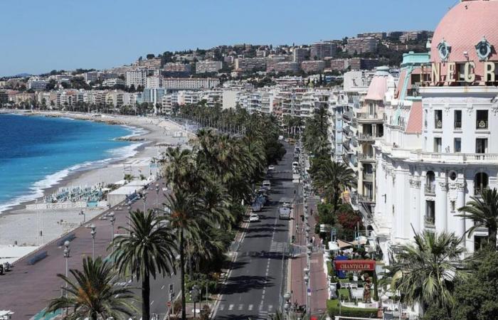 Der Fahrer ist zu schnell unterwegs und versucht, der Polizei zu entkommen, indem er auf der Promenade des Anglais eine Massenkarambolage verursacht