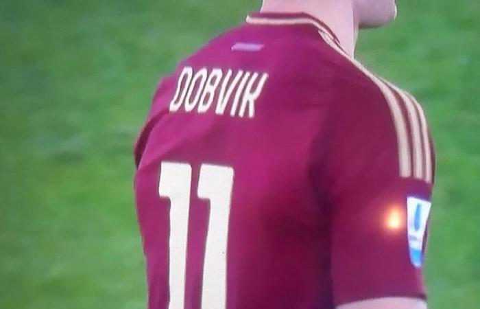 Dovbyk und das falsche Hemd: So wurde Dobvik