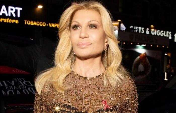 Fans kritisieren Donatella Versaces „nicht wiederzuerkennenden“ Look nach Wohltätigkeitsgala – Celebrity News – Unterhaltung