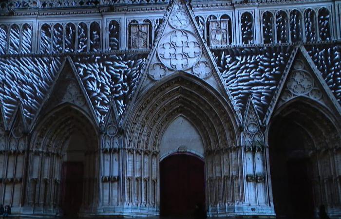 Lichterfest 2024. VIDEO. Kathedrale Saint-Jean zum Zeitpunkt der letzten technischen Tests