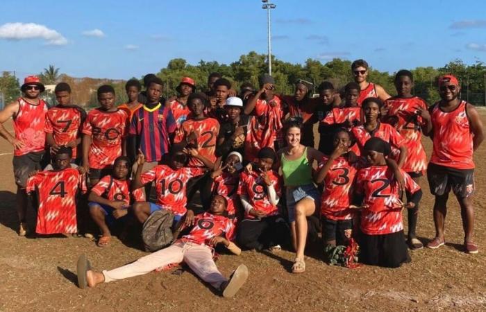 Sie wollen jungen Leuten aus Mayotte Rugby auf dem französischen Festland näherbringen und rufen um Hilfe