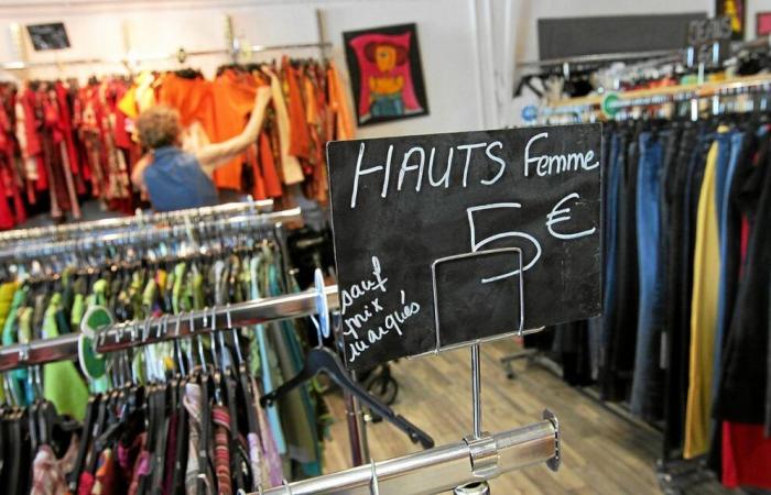 „Wir müssen mit Fast Fashion aufhören“: Emmaüs ertrank in Kleiderspenden in Ille-et-Vilaine