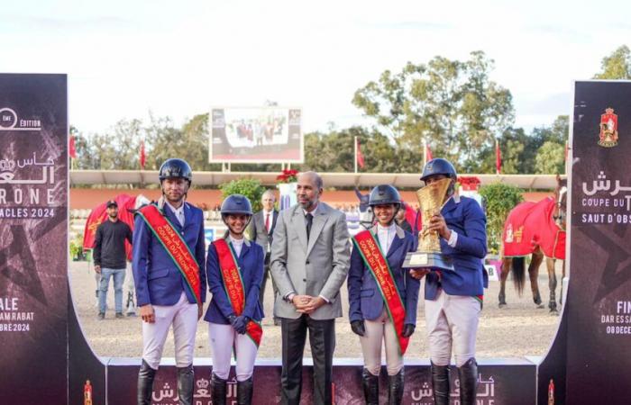 Thronpokal im Springreiten: Der Oued Ykem Equestrian Club wird gekrönt