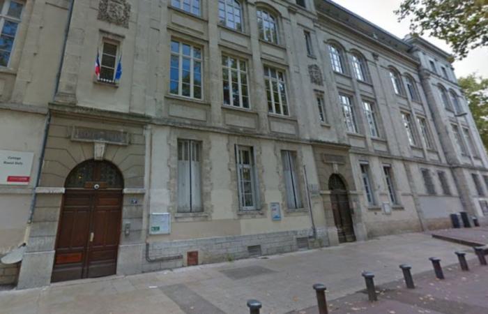 In Lyon wurden College-Studenten strafrechtlich verfolgt, weil sie 14 Lehrer eingeschüchtert hatten