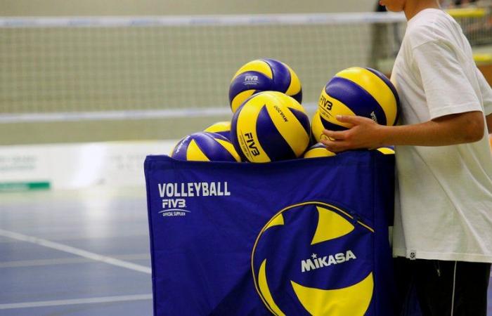 „Wir sind am Boden zerstört“: 15-jähriger Volleyballspieler starb nach Herzinfarkt im Training, Krankenwagen kam zu spät