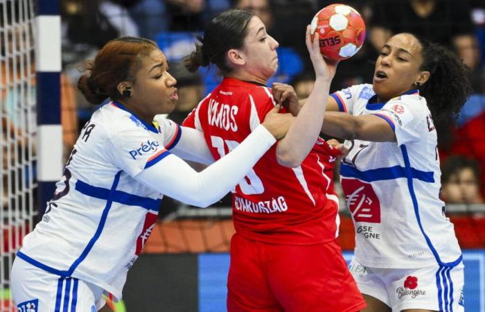 HANDBALL. Ungarn – Frankreich: Die Blues bleiben imperial und belegen den ersten Platz, die Zusammenfassung des Spiels