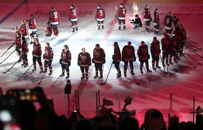 In Kanada kommt der „Hockey-Wahnsinn“ auch der Frauenliga zugute