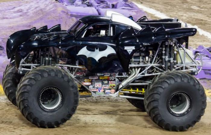 8 lächerliche Batmobile, die man unbedingt vergessen sollte