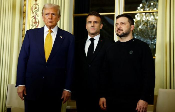 In Paris forderte Selenskyj Trump um Garantien für die Sicherheit der Ukraine