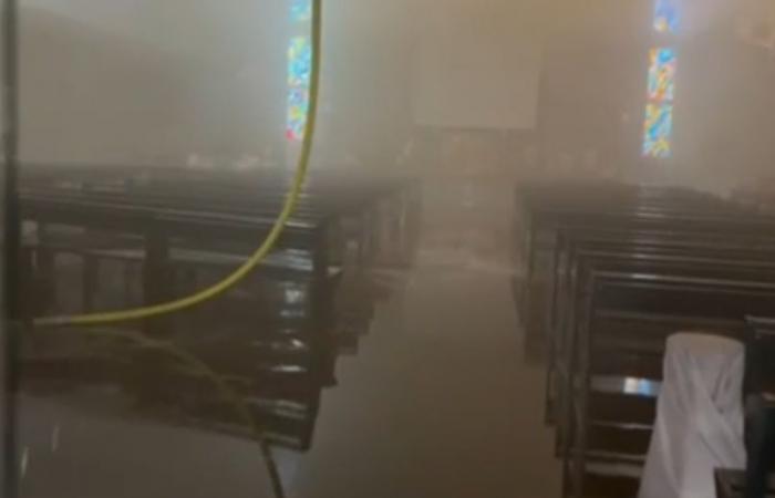 IN BILDERN. Brand in einer Kirche in Montpellier: Klosterbrand, Evakuierung der Jungfrau… Fotos der Katastrophe von innen