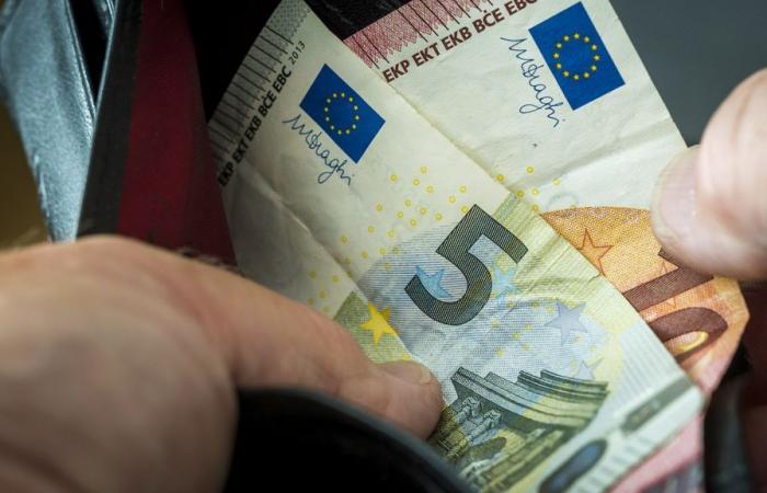 Banken bieten Beratung zum Thema Bargeld in Krisensituationen an