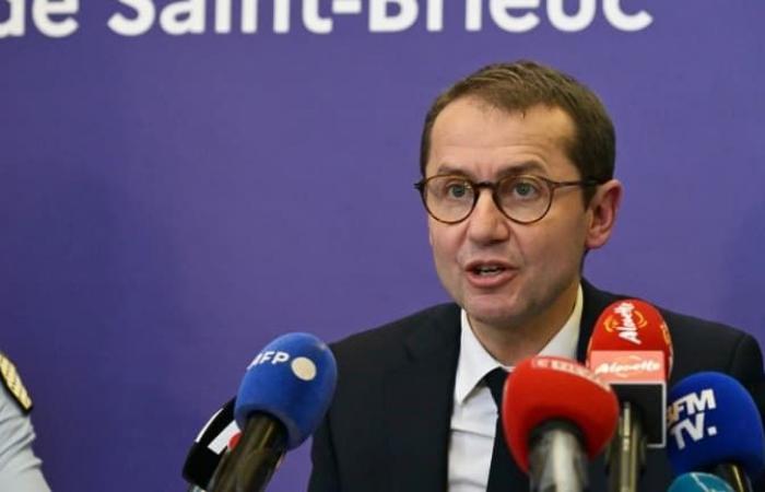 Folgen Sie der Rede des Staatsanwalts von Saint-Brieuc