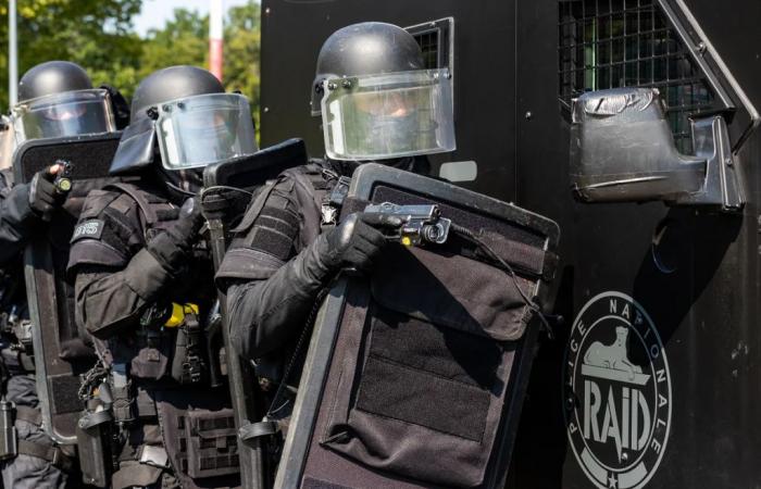 Gewalttätige Hausdiebstähle in Loire-Atlantique und Morbihan: Fünf Verdächtige von der GIGN festgenommen