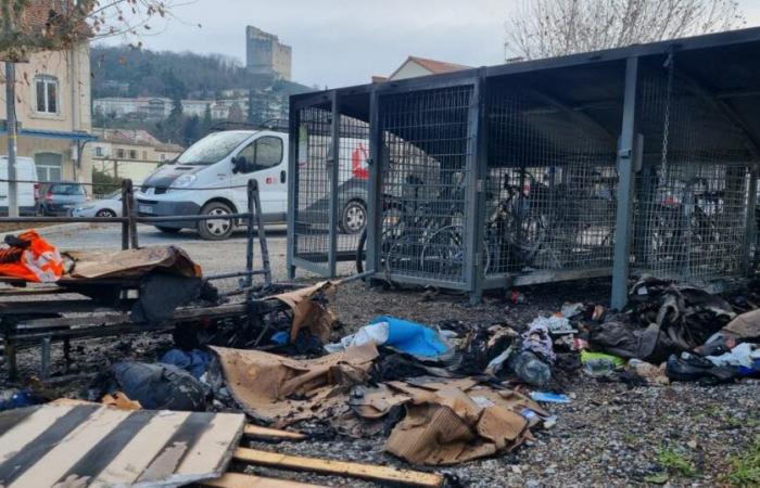 Kamm. Eine Fahrradgarage in der Nähe des Bahnhofs ist abgebrannt: Was wir wissen