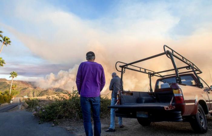 In Kalifornien wurden Tausende Menschen aus Malibu evakuiert, nachdem die Flammen es verwüstet hatten