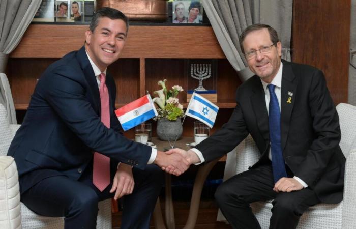 Der paraguayische Präsident besucht Israel, um die Botschaft seines Landes in Jerusalem einzuweihen