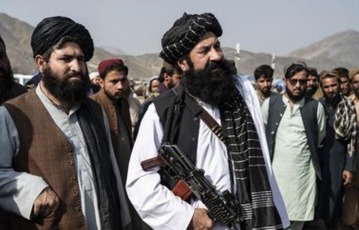 Taliban-Minister bei Selbstmordanschlag getötet, der ISIS zugeschrieben wird