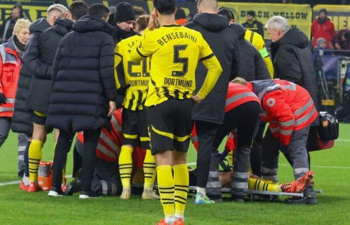 Dramatische Bilder – BVB-Nationalspieler schwer verletzt