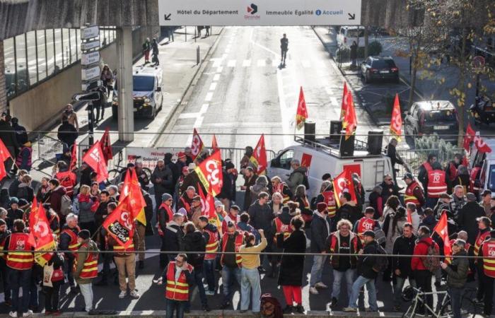 Bordeaux. „Alles hängt von den Arbeitern ab“, demonstrieren „mehrere Hundert“ Menschen für den Erhalt von Arbeitsplätzen und Industrie