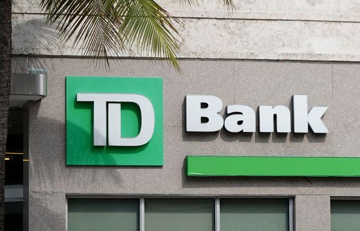 Ehemaliger Mitarbeiter der Florida TD Bank wegen Kartell-Geldwäsche angeklagt