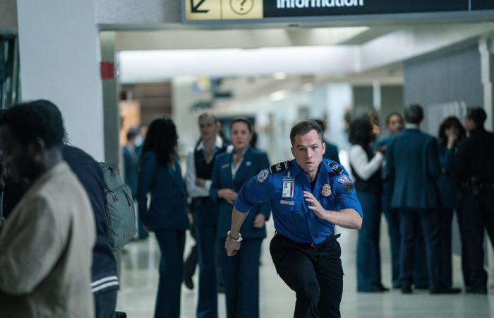 Carry-On-Ende erklärt: Taron Egerton, Jason Bateman, Regisseur Jaume Collet-Serra über die spannende Schlussszene