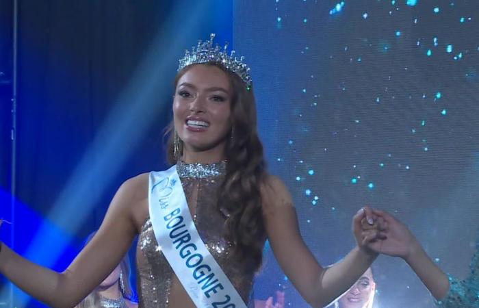 Clara Diry, Miss Burgundy, ist bereit für den großen Auftritt!