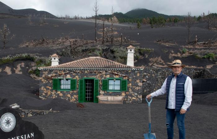 Präsidentschaft entlässt Vicente Leal, einen seiner Berater, der Solidaritätsgelder für den Wiederaufbau seines Hauses angenommen hatte, wegen „Vertrauensverlustes“