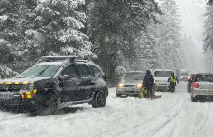 Loire. Glatteis, gesperrte Straßen… was Sie bei schlechtem Wetter auf den Straßen erwartet