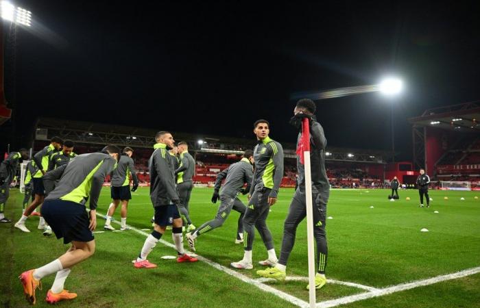 Tyrone Mings musste wegen einer Verletzung in letzter Minute aus der Aufstellung von Aston Villa ausscheiden, um gegen Nottingham Forest anzutreten