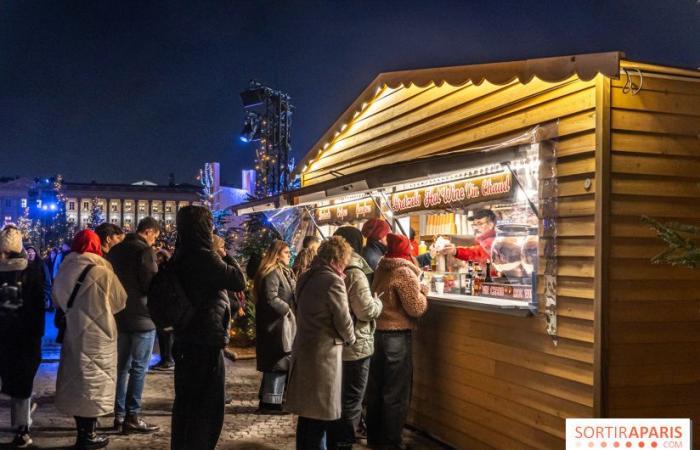 Der Weihnachtsmarkt am Place de la Concorde, der magische Markt gegenüber den Champs-Élysées in Paris