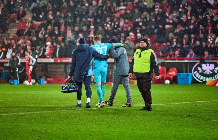 Union Berlin: Fan-Skandal, Schiedsrichter unterbricht das Spiel