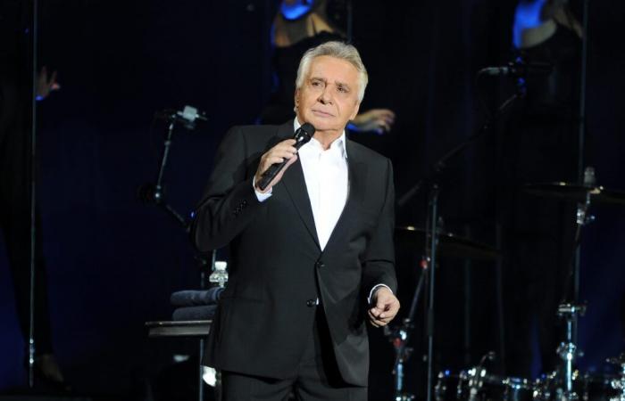 „Gut für sein Gesicht“: Michel Sardou greift Emmanuel Macron an