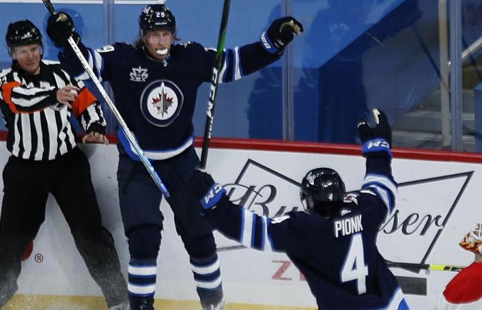 Canadian-Jets | Patrik Laine verspottet Connor Hellebuyck vor ihrer ersten Konfrontation