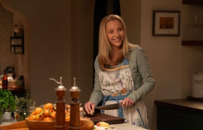 „Hinter der Fassade“: Die Netflix-Serie mit Lisa Kudrow (Friends) zum sofortigen Anschauen