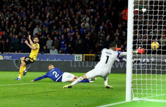 Die Wolves scheitern WIEDER, da Ait-Nouri nach der 1:2-Niederlage gegen Ipswich zurückgehalten werden muss und O’Neil an seinem Job festhält