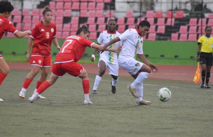 Frauenfußball: Die Red Devils engagieren sich an mehreren Fronten