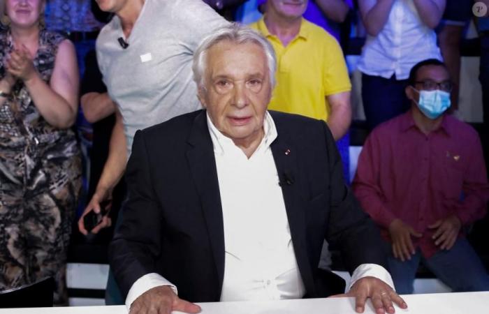 Michel Sardou nimmt kein Blatt vor den Mund über seine Rivalität mit dem Idol der Jugend