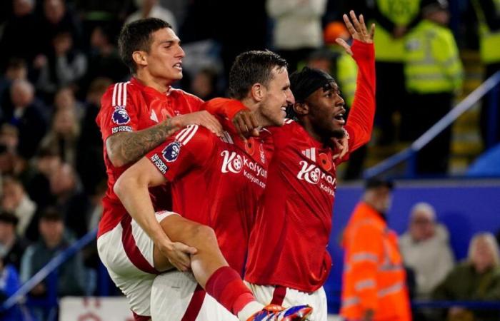 Nottingham Forest stürzt Aston Villa und schafft es in die Top 4